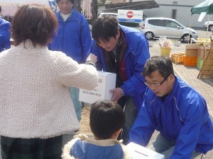 青年部による東日本大震災募金活動